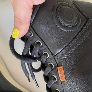 Ecco Leather sneakers size 38